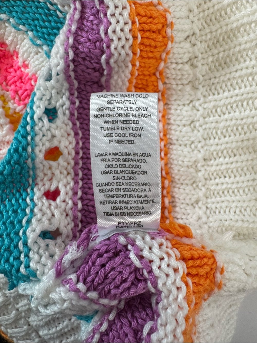 Crochet Halter Crop Top with Multicolor Stripes - White - Picture 5 of 14